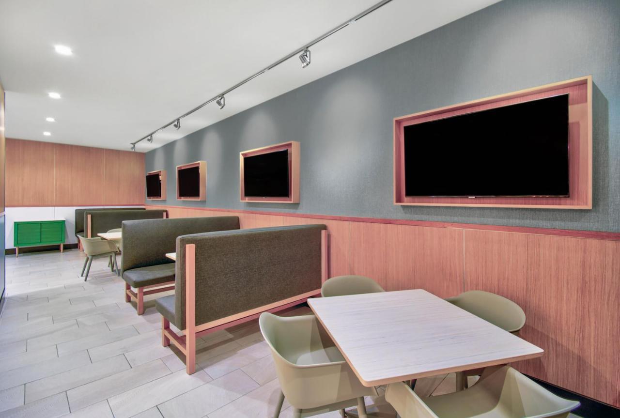 Holiday Inn - Erie By Ihg Экстерьер фото